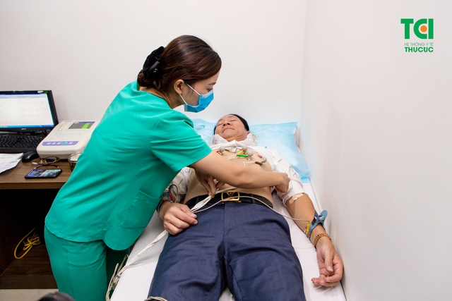 NSUT Hoàng Hải trải nghiệm thăm khám tại TCI