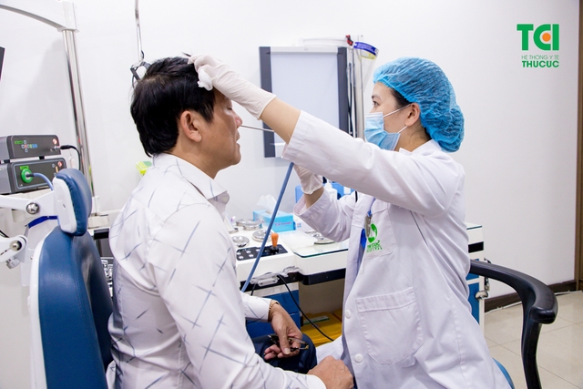NSUT Hoàng Hải trải nghiệm thăm khám tại TCI