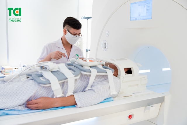 NSUT Hoàng Hải trải nghiệm thăm khám tại TCI