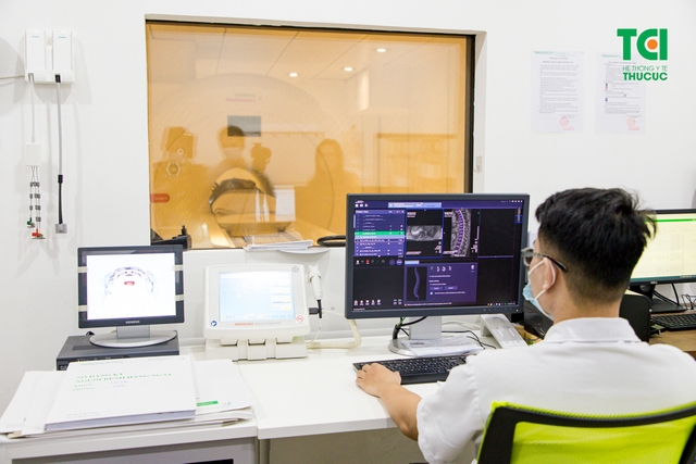 NSUT Hoàng Hải trải nghiệm thăm khám tại TCI