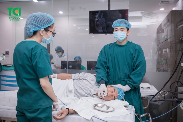Khách hàng khám tổng quát và TSUT toàn diện nâng cao VIP 7