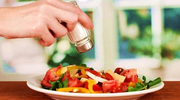 quá nhiều muối gây hại cho tim