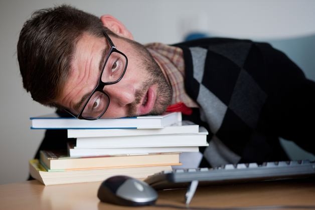Suy tim có thể khiến bạn thường xuyên cảm thấy mệt mỏi, buồn ngủ