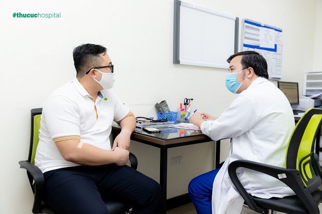 Người bệnh nên đến khám sàng lọc và lấy thuốc làm sạch đại tràng trước ngày nội soi