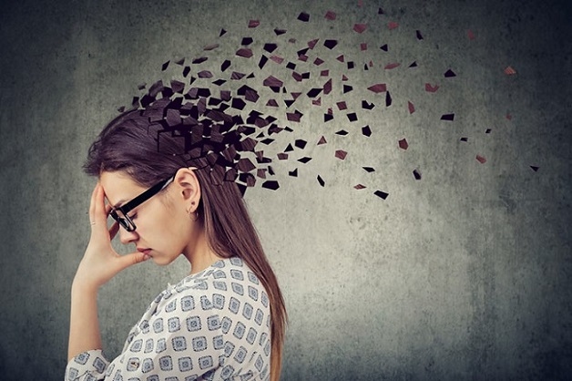 Suy giảm trí nhớ mất tập trung là hiện tượng người bệnh giảm khả năng ghi nhớ do sự thoái hóa hoặc tổn thương của bộ não