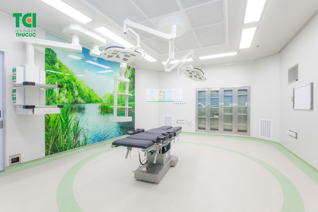 Hệ thống phòng mổ vô khuẩn một chiều hiện đại