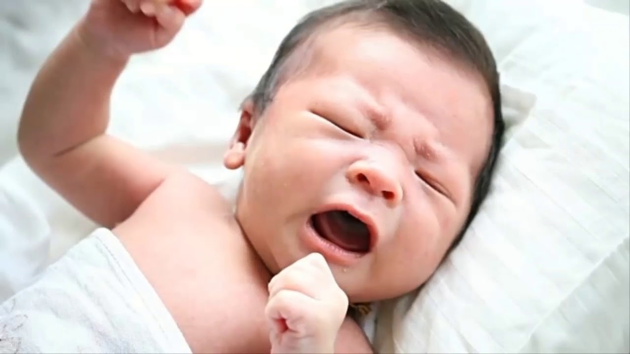 Chứng rối loạn giấc ngủ ở trẻ sơ sinh khắc phục thế nào?