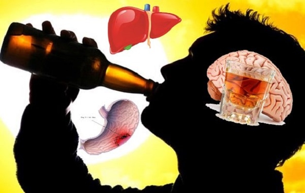 Rượu, bia không chỉ là nguyên nhân tác động trực tiếp tới các cơ quan trong cơ thể mà còn là nguyên nhân gián tiếp gây đột quỵ sau khi tắm đêm.