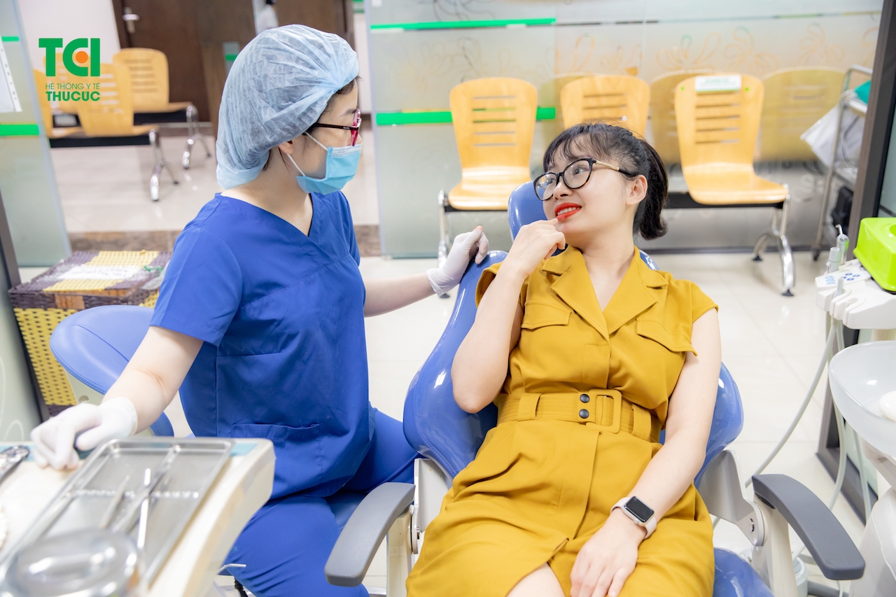 Nhận biết khô niêm mạc miệng và cách điều trị