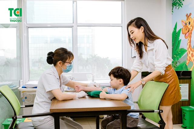 Khám sức khỏe định kỳ cho trẻ tại Hệ thống Y tế Thu Cúc TCI