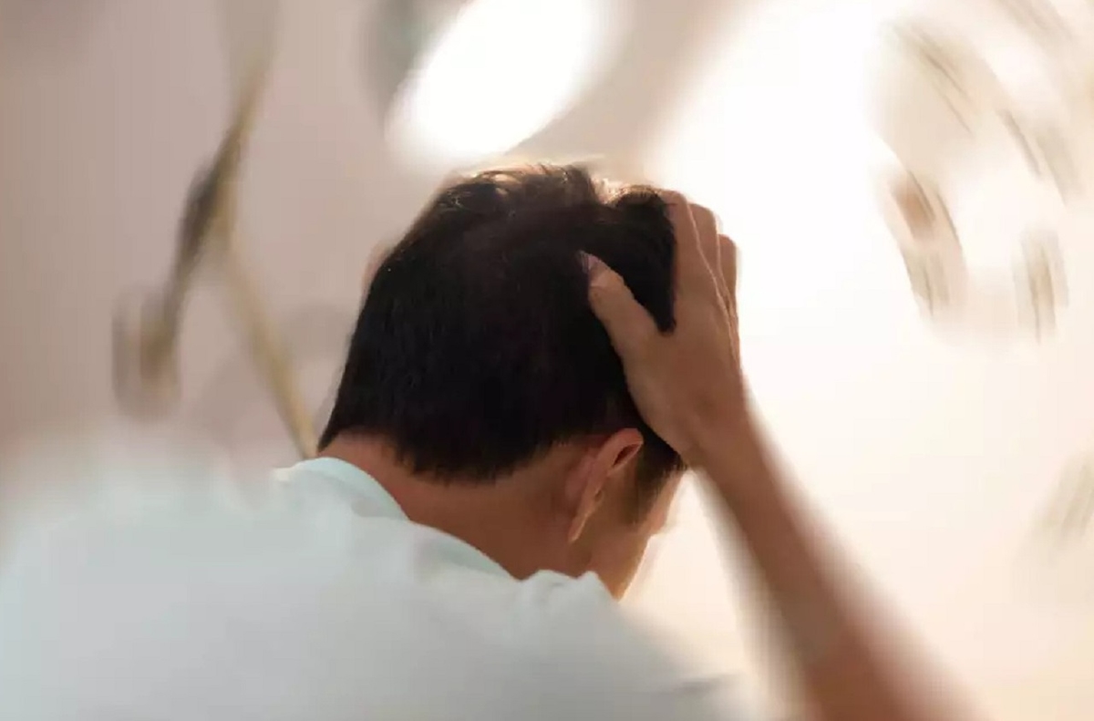 Nguyên nhân và điều trị chứng đau nửa đầu sau khi ngủ dậy