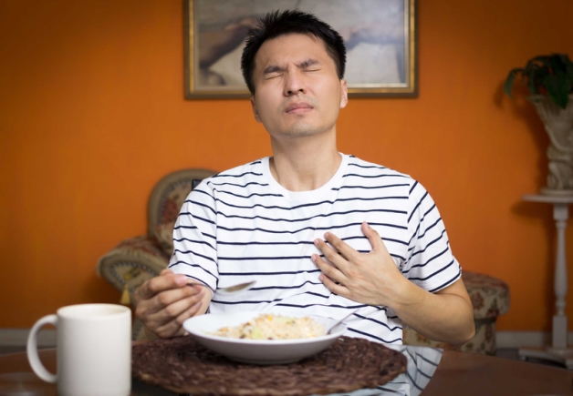 triệu chứng ung thư dạ dày