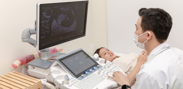 Siêu âm thai 6 tuần và những điều mẹ bầu cần biết