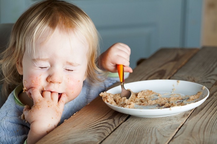 bé bị rối loạn tiêu hóa kéo dài 
