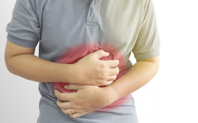 Đau đại tràng ngang là gì? Những thông tin cần biết