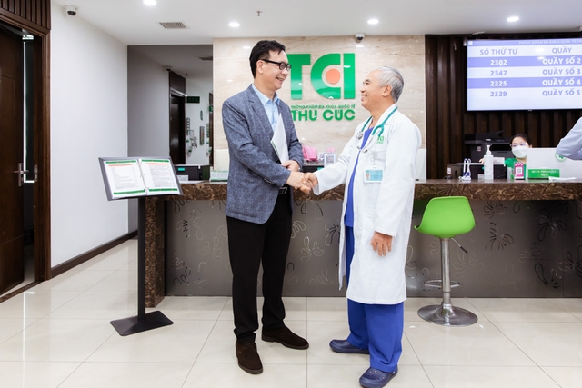 NSƯT Đức Khuê khám sức khỏe tổng quát tại Thu Cúc TCI