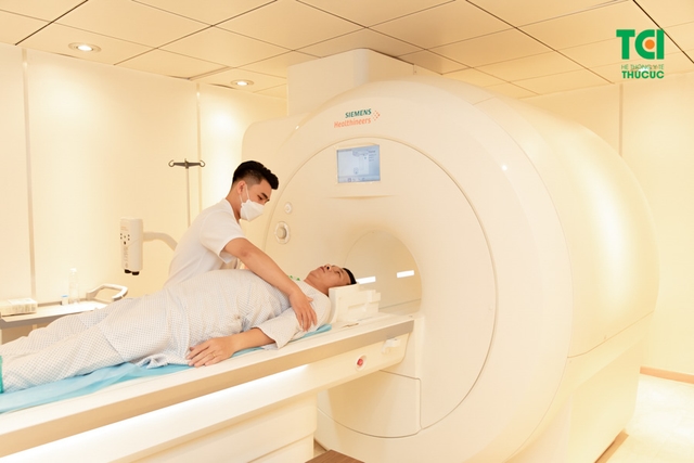 NSƯT Đức Khuê khám sức khỏe tổng quát tại Thu Cúc TCI