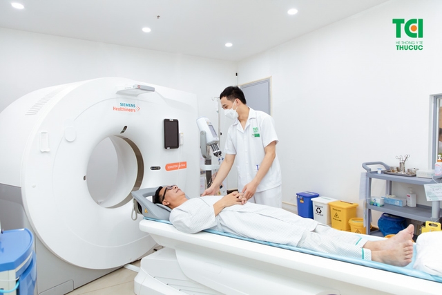 NSƯT Đức Khuê khám sức khỏe tổng quát tại Thu Cúc TCI