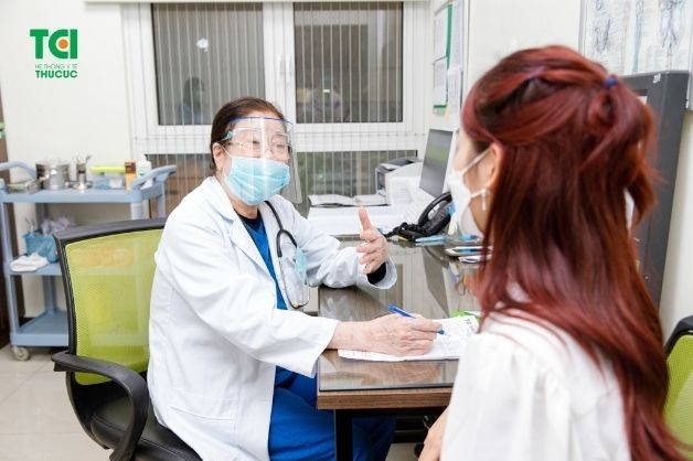 Thoái hóa cột sống cổ và cách làm giảm triệu chứng