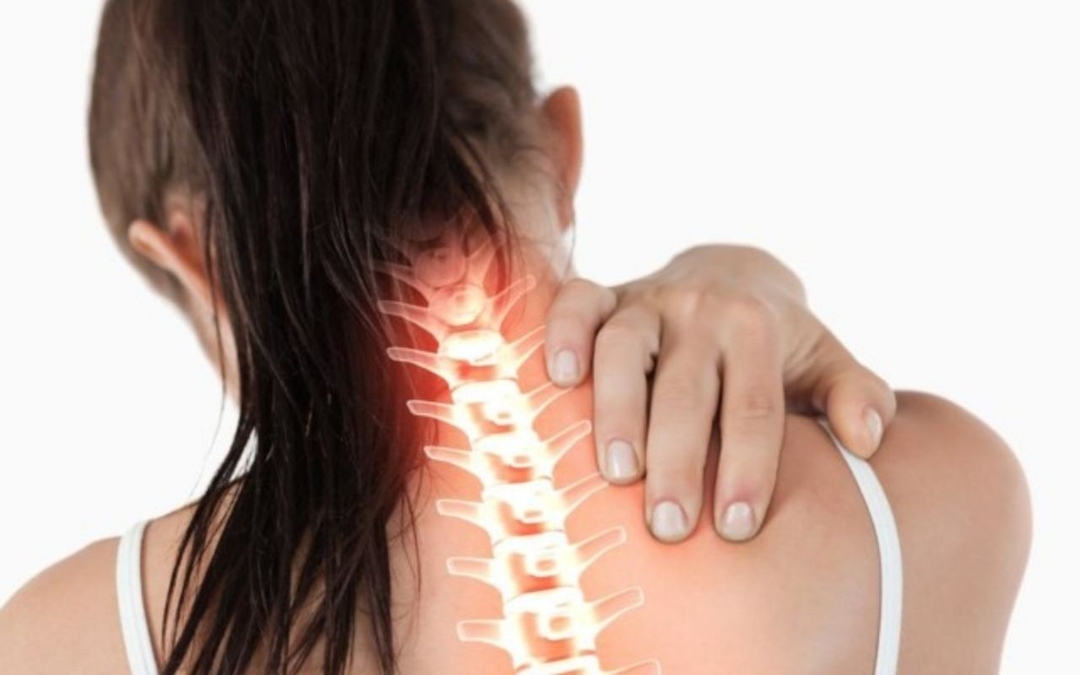 Một số dấu hiệu thoái hóa cột sống cổ thường gặp