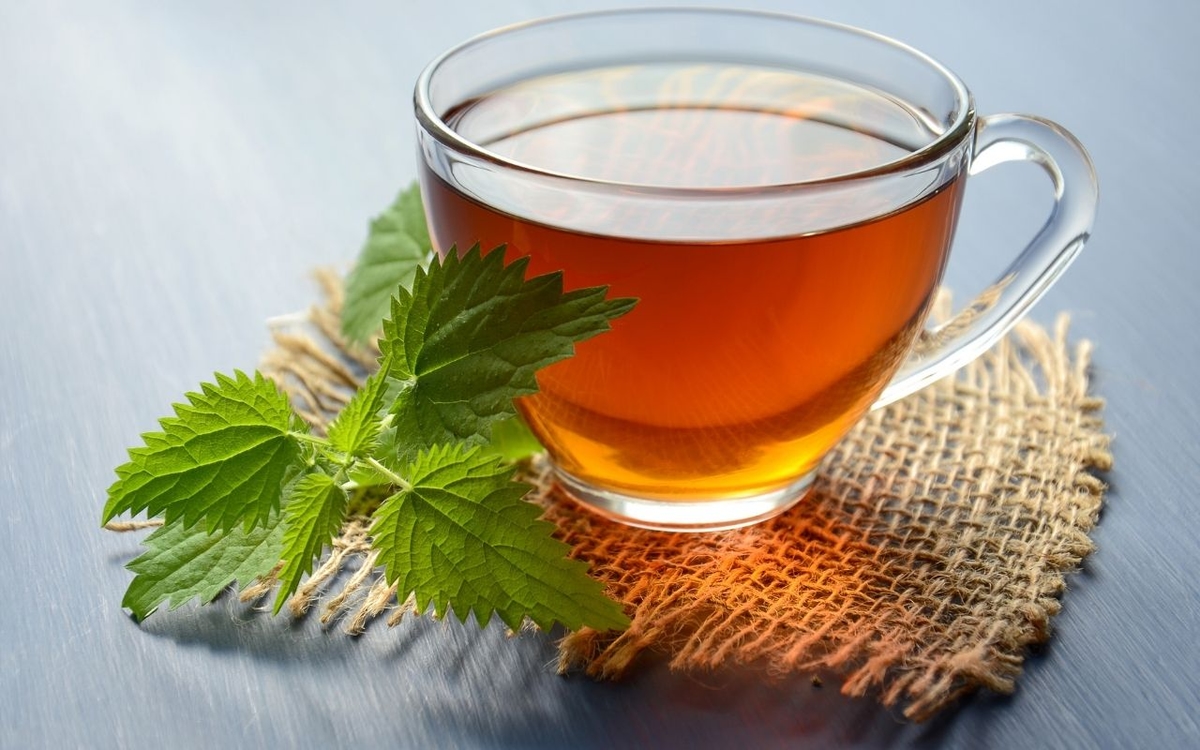 Người bị mất ngủ uống trà gì để dễ ngủ