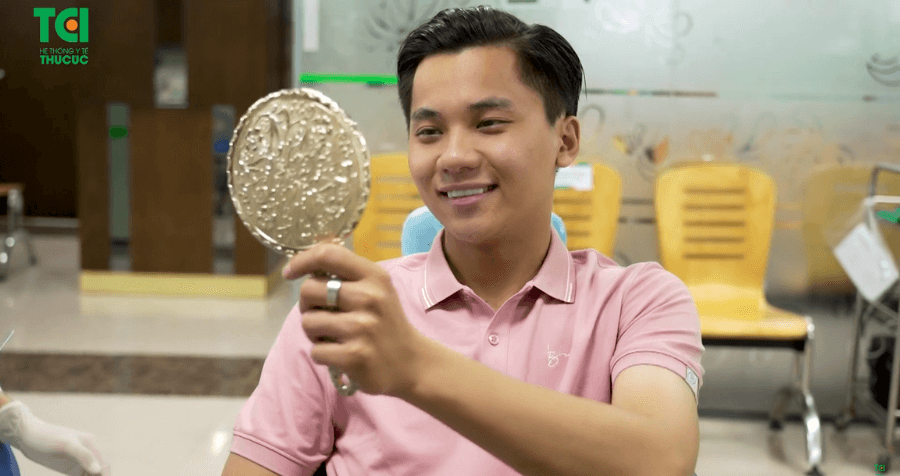 Theo chân hành trình gắn răng sứ của Anh Tú tại TCI