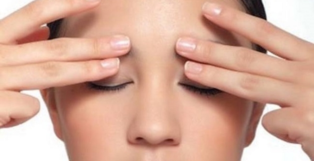 Sụp mí mắt