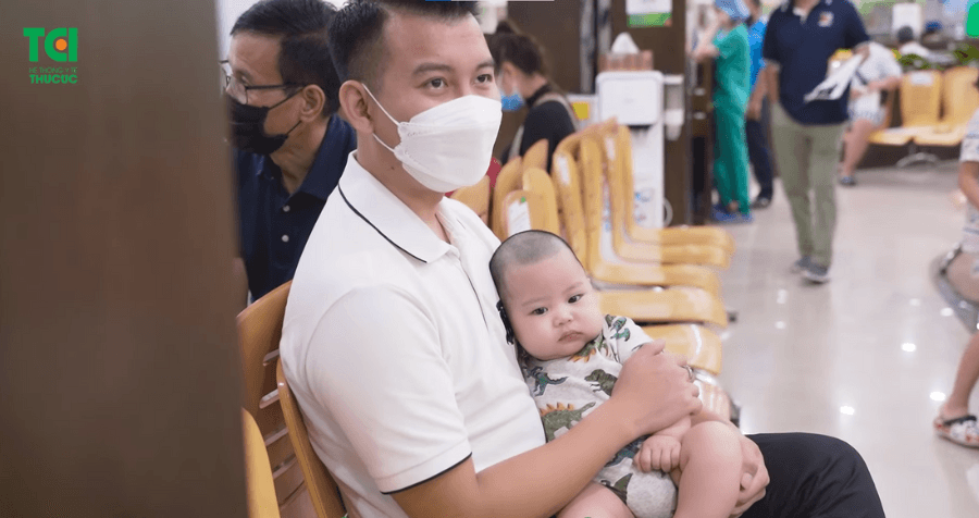 Phẫu thuật thắng lưỡi &#8211; Hóa giải tình trạng khó ăn ngăn ngừa nguy cơ nói ngọng cho trẻ