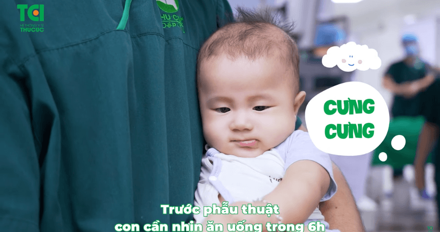 Phẫu thuật cắt thắng lưỡi &#8211; Thực hiện càng sớm, trẻ càng bớt đau