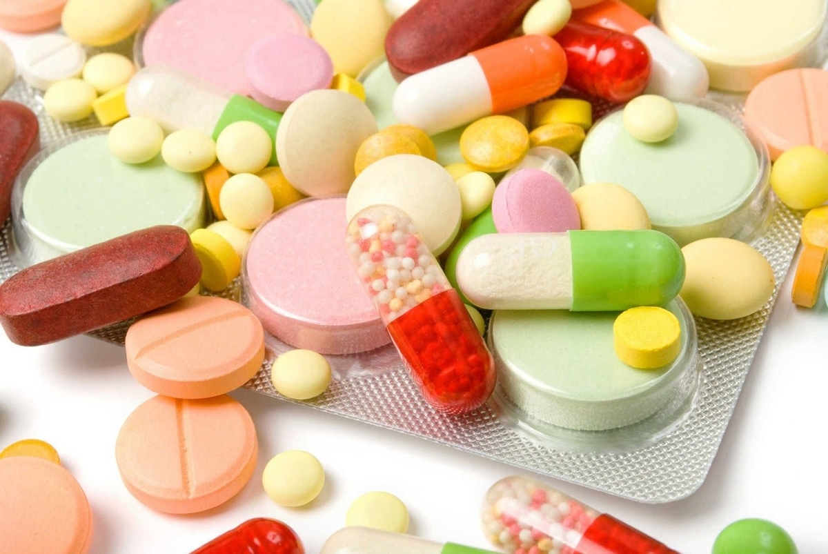 Viêm loét dạ dày uống thuốc gì và những lưu ý 
