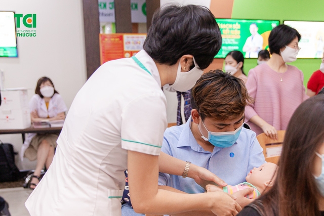 Sự kiện: Lớp học tiền sản miễn phí &#8211; Hãy là mẹ bầu hiện đại