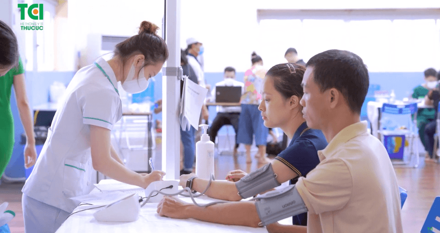 Khám sức khỏe Giáo viên Trường Tiểu học và Trung học cơ sở Xanh Tuệ Đức