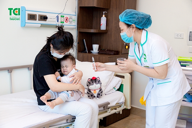 sốt siêu vi ở trẻ