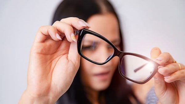 Nhiều người đã tăng độ mắt nhưng vẫn không thay kính mới