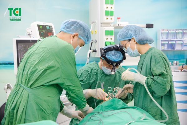 quy trình phẫu thuật cắt amidan
