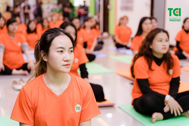 Ảnh tập huấn tiền sản và yoga thai kỳ