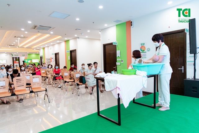 Huấn luyện tiền sản &#8211; Hãy là mẹ bầu hiện đại