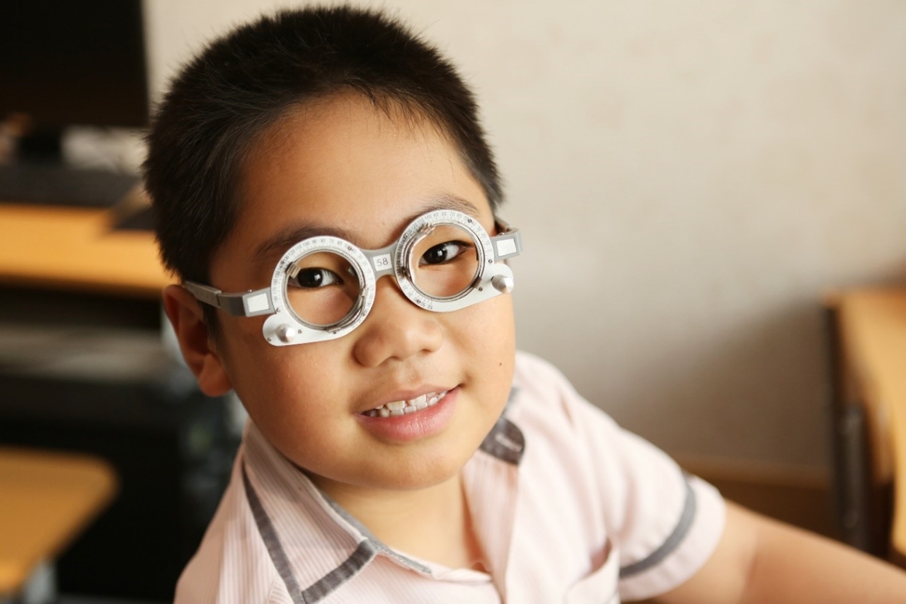 Tật khúc xạ nhược thị liệu có thể chữa khỏi hoàn toàn?
