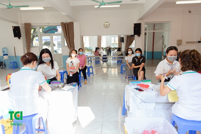 Khám sức khoẻ trường Công Nghệ Giáo Dục Hà Nội