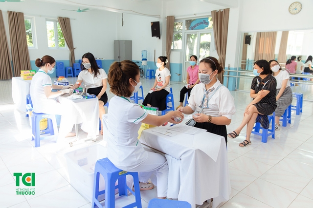 Khám sức khoẻ trường Công Nghệ Giáo Dục Hà Nội