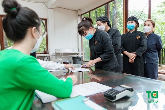 Khám sức khoẻ công ty TNHH Le Mont Ba Vì