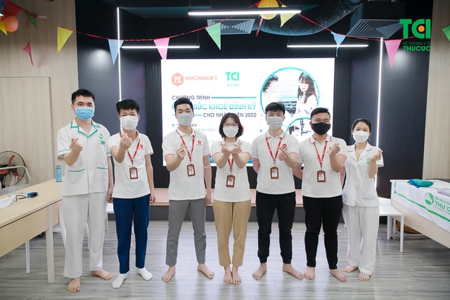 Khám sức khoẻ công ty Sáng tạo trẻ Việt Nam Miichisoft