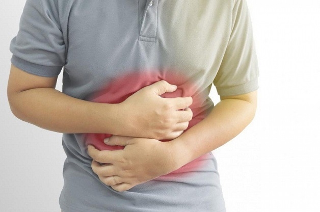 Dấu hiệu nhận biết là thường xuất hiện cơn đau ở vùng thượng vị