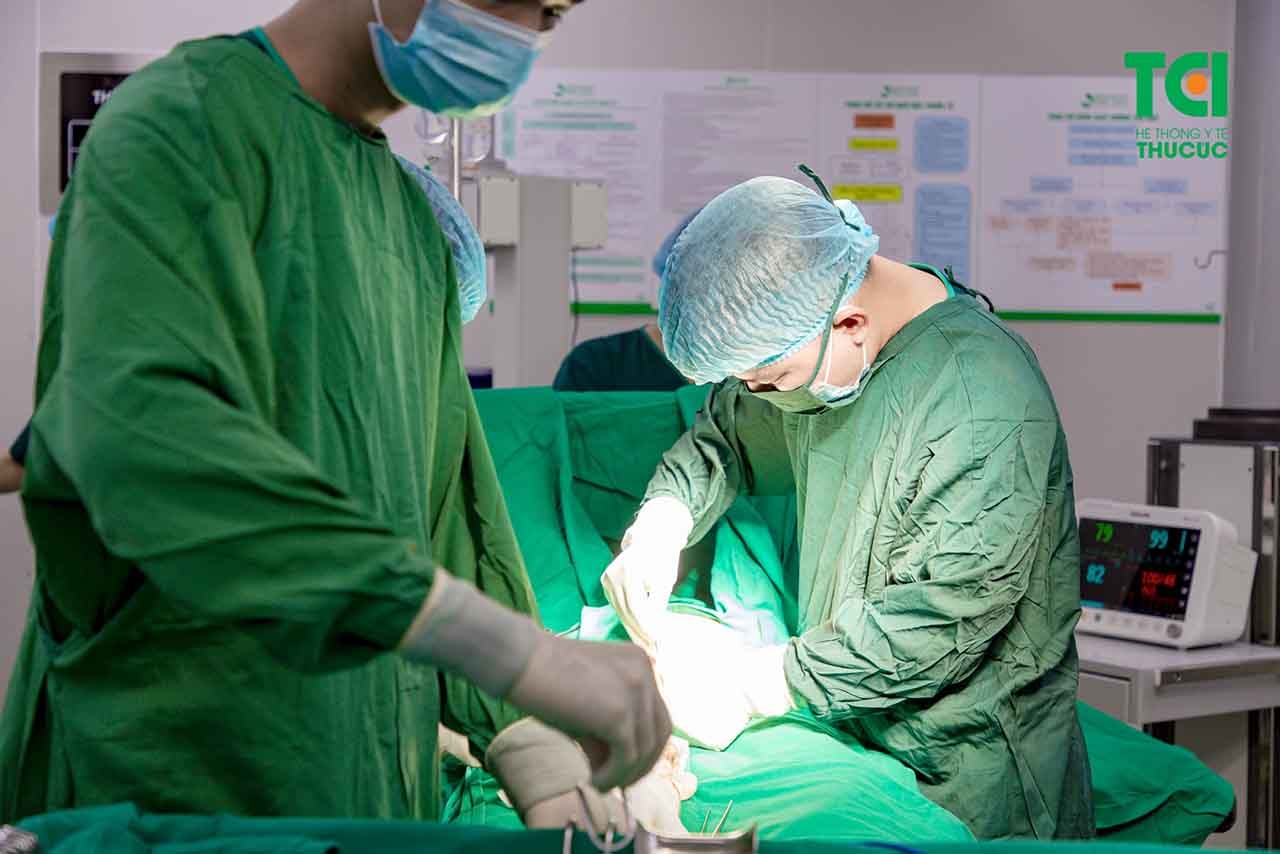 Tại sao đặt ống thông tiểu khi mổ đẻ là điều cần thiết cho mẹ?
