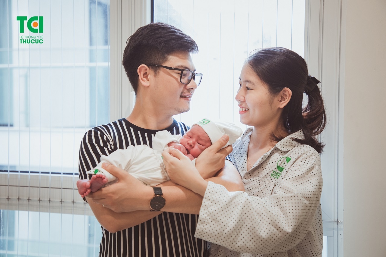 Đồ mang đi sinh mổ mẹ cần chuẩn bị những gì?