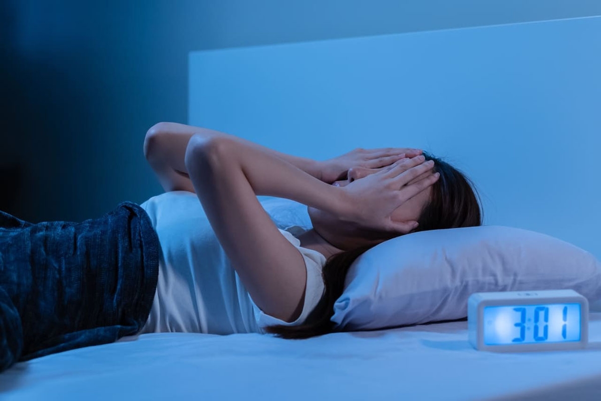 Phụ nữ sau sinh mất ngủ do đâu? Có thể cải thiện không?