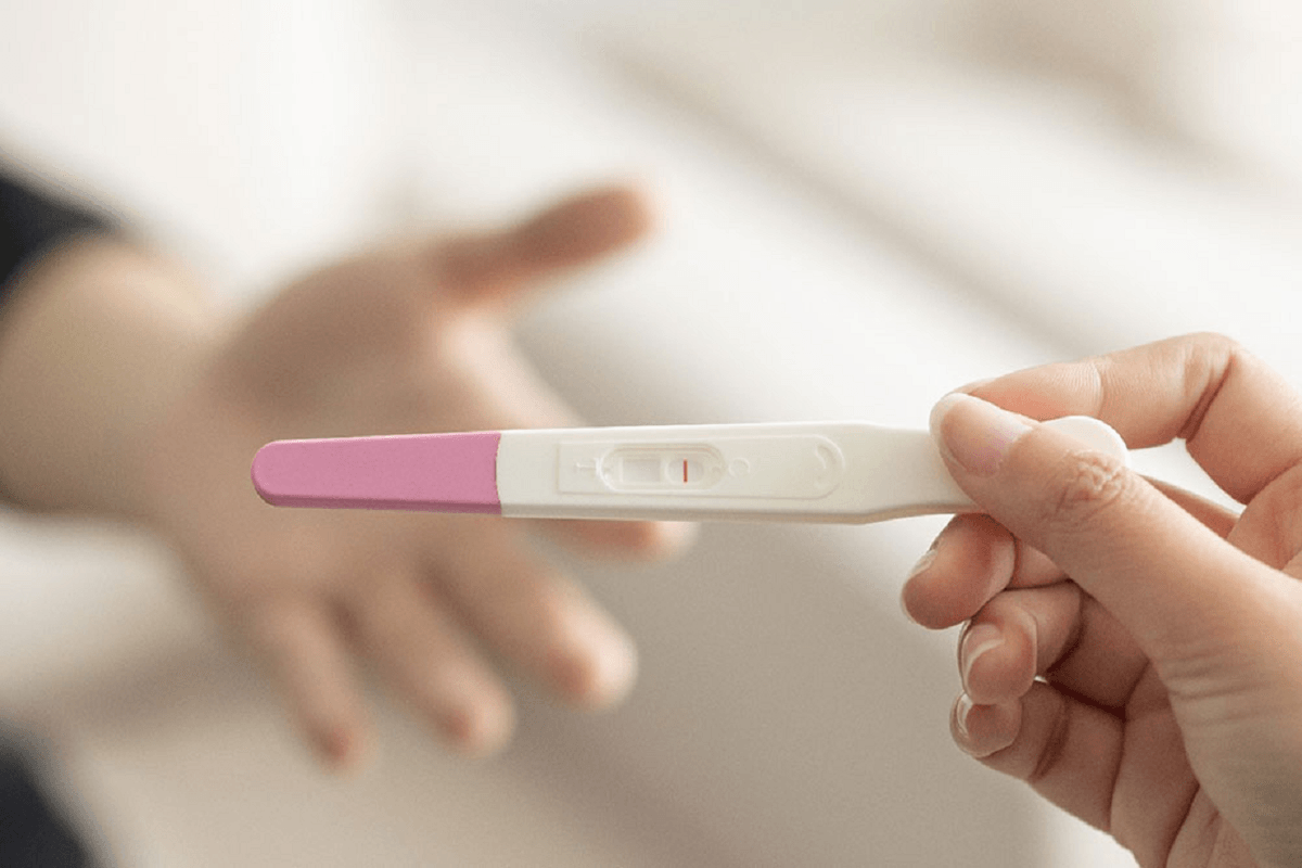 Giải đáp thắc mắc: &#8220;Kinh nguyệt không đều có gây vô sinh không?&#8221;