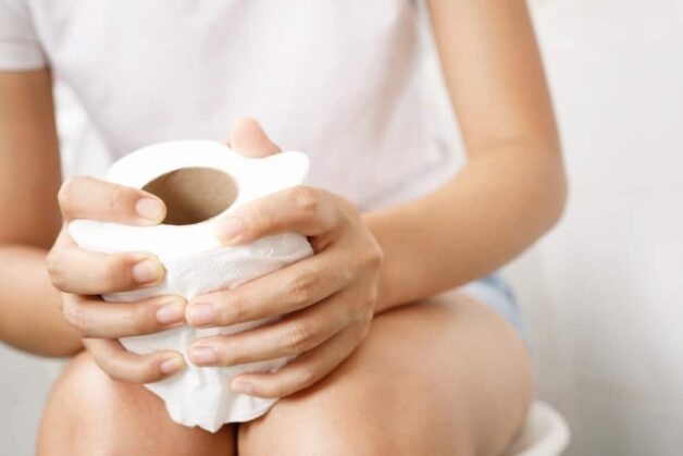 Tiêu chảy là dấu hiệu viêm ruột điển hình