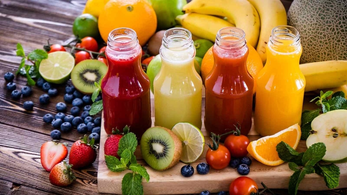 Rau xanh và quả tươi cần được tăng cường hấp thụ khi chu kỳ kinh nguyệt không đều