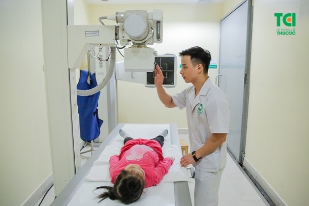 Chụp X-quang là phương pháp chẩn đoán có tính chính xác cao giúp xác định tình trạng viêm ruột